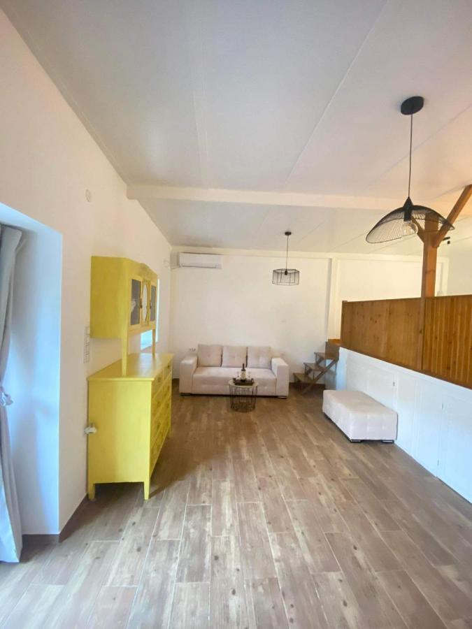 Villa Fotis House à Koróni Extérieur photo